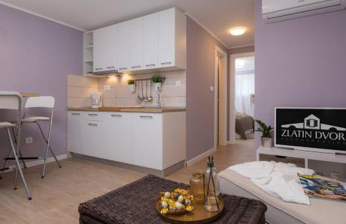 Zlatin Dvor - apartments for 3, terrace, Trogir center, beach at 5-min, BIKE friendly - Foto 38