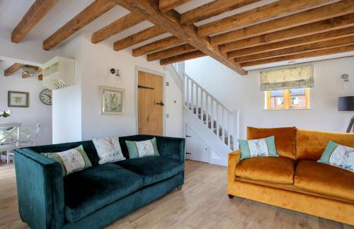 Hastings Retreat Rural barn conversions with Private Lake - Foto 4