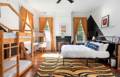 Grand Damn - Photo 38