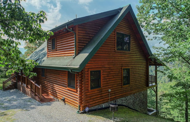 Mountain View - 2 Bedrooms, 2 Baths, Sleeps 6 Cabin by RedAwning - Foto 32