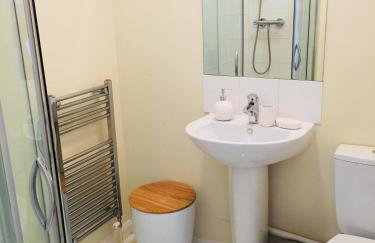 AmberBlue@Epsom - Photo 7