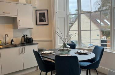 Spacious 2B Flat in Clement House - Photo 4