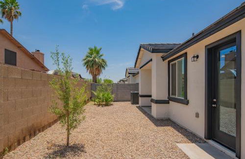 Serene 2BR Home with Premium Beds - Foto 58