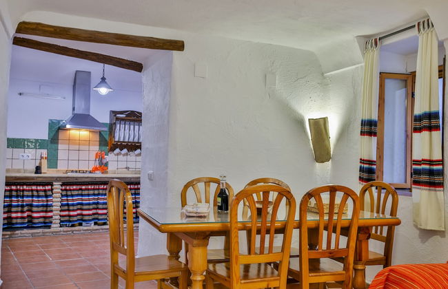 Cuevas El Moral - Foto 24