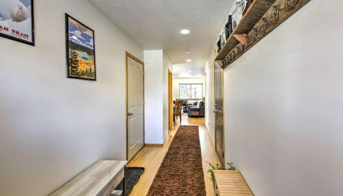 Heart of Bozeman Townhome with Patio Near MSU - Foto 5