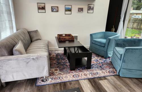 Cute Bungalow for rainy days and comfy stays - Foto 4