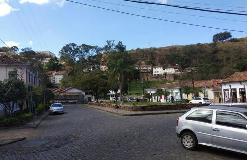Casa próxima ao centro de convenções da UFOP - Foto 18