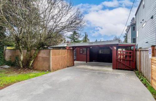 Spacious Mid Century Modern Sunroom Rambler - Foto 39