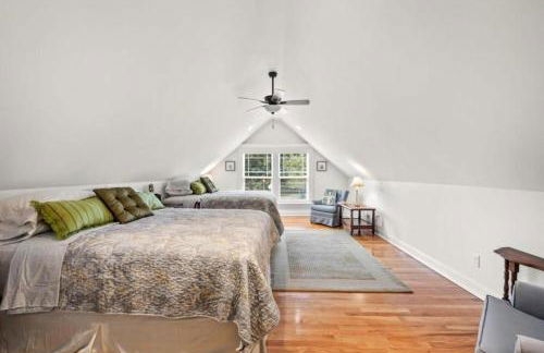 Luxury Retreat in Red Bank TN - Foto 18