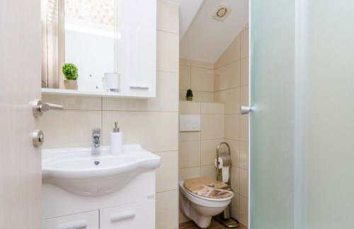 Apartments Donita - Standard Two Bedroom Apartment with Balcony and Sea View - Foto 11