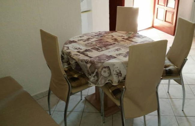 Simple Apartment a3 for 5 Guests in Vrvari, Close to the Beach - Photo 6