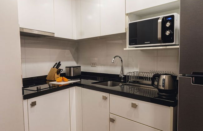 First Choice Grand Suites - Photo 12