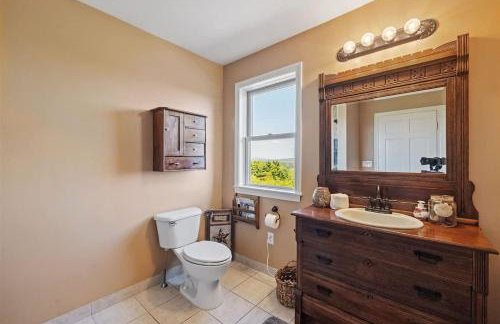 Lakeside Luxury Retreat with Winnipesaukee Views - Foto 78