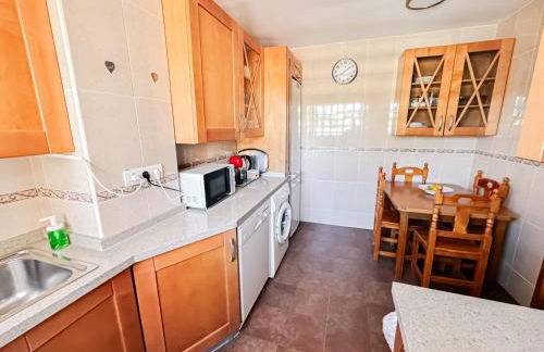 Piso encantador en Carlos Haya - Foto 8