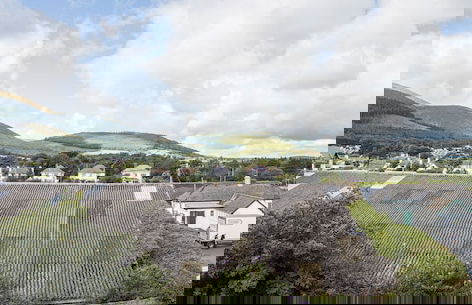 The Views - Photo 26