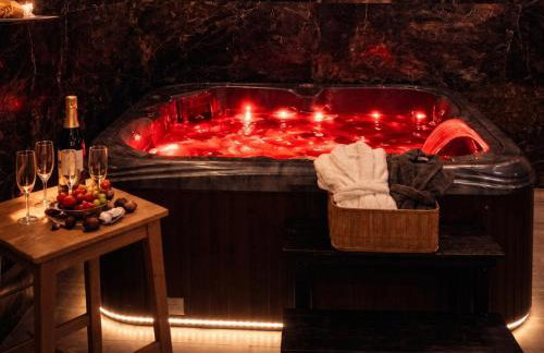 RoyalSpa appartement d'amour avec jacuzzi privatif - Foto 2