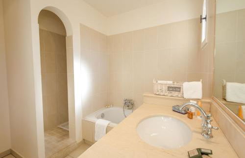 Holiday flats at Domaine de Saint-Endréol with golf, SPA and pool - Foto 20