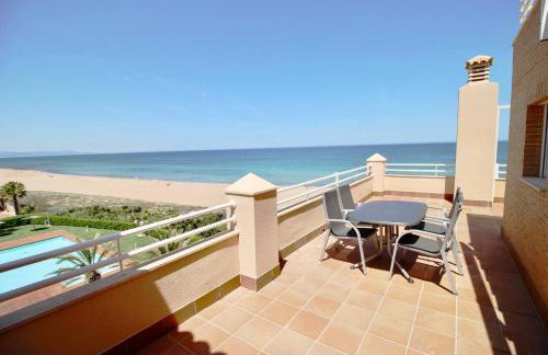Ático frontal al mar con piscina privada by homeprive - Foto 18