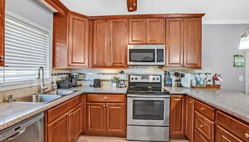 3BR, 1 Story Home w Hot tub, Grill, Sleeps 6 - Foto 4