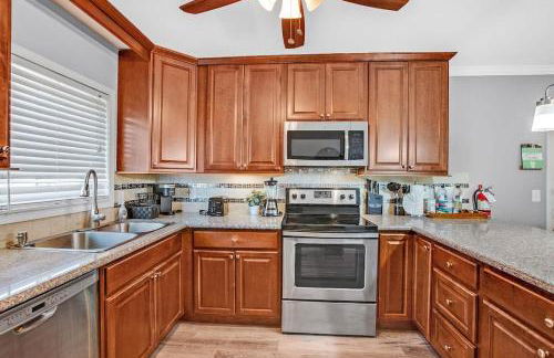 3BR, 1 Story Home w Hot tub, Grill, Sleeps 6 - Foto 4