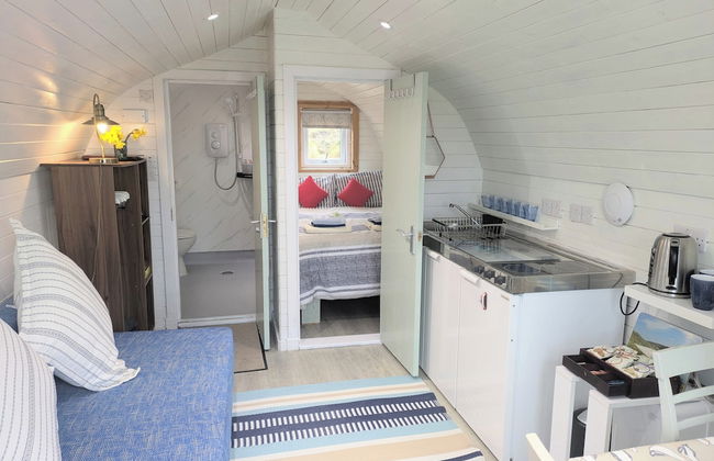 Pod Beag Beside the Sea, Isle of Eriskay - Photo 3