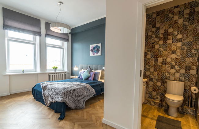 Greystone Suites & Apartments - Photo 11