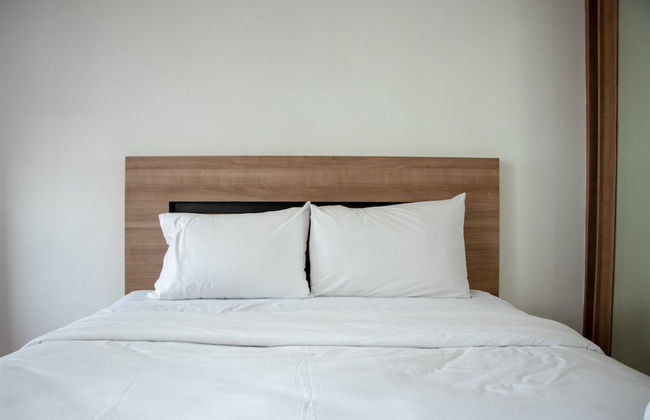 Nice And Comfort Studio Apartment At Belmont Residence Puri - Foto 1