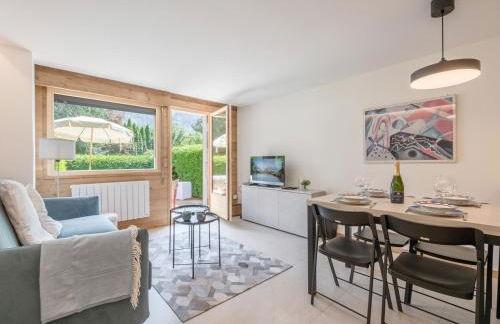 Appartement moderne avec terrasse et jardin privatif à Chamonix - Parking inclus - FR-1-343-267 - Foto 1