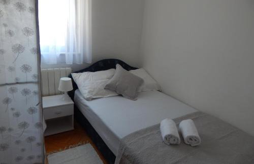 Apartments with a parking space Tugare, Omis - 14320 - Foto 17