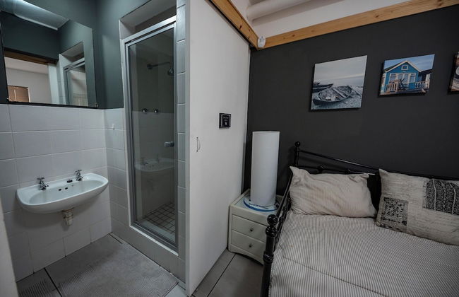 Beach2Anchor - Photo 10