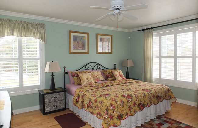 Bluewaters Retreat - Photo 3