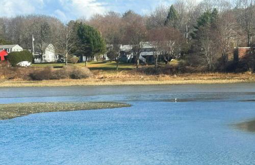 Wiggly Bridge Landing - Foto 1