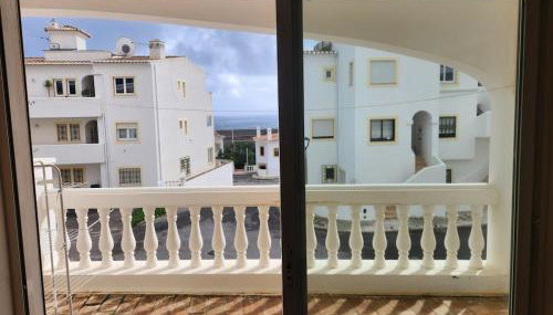 Casa Londamba Meia Praia Beach - Foto 3
