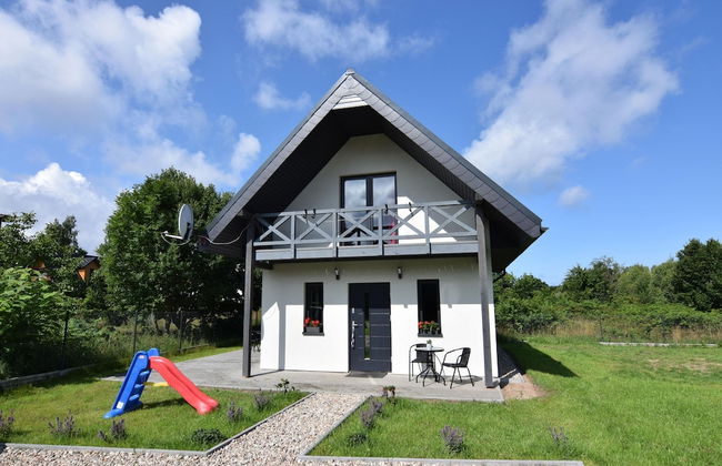 Holiday Home in Kopalino Near Baltic Sea - Photo 1