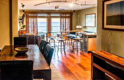 The Planet - Waterfront 3-Bedroom, 3-Bathroom Penthouse Suite at REAL Watersports - Foto 32