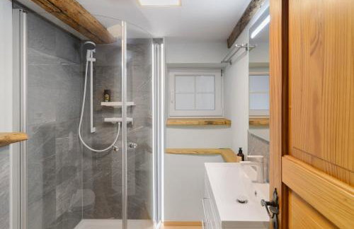 Altes Höhlenführerhaus - Foto 4