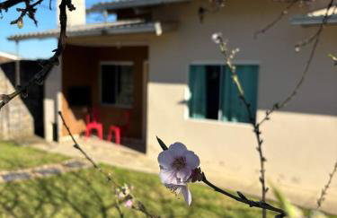 Casa próxima ao shopping Lages e a festa do pinhão - Photo 13