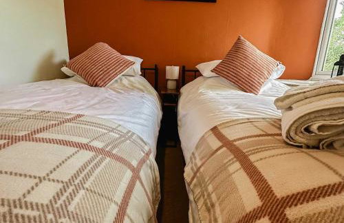 Bourne Cottage, Stylish 3 Bed, Sleeps 7, Pet Friendly, Central Castleton - Foto 27