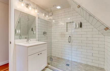 West Shore Lake House by Avantstay Ski Cabin w/ Backyard Sledding Hill! - Foto 82