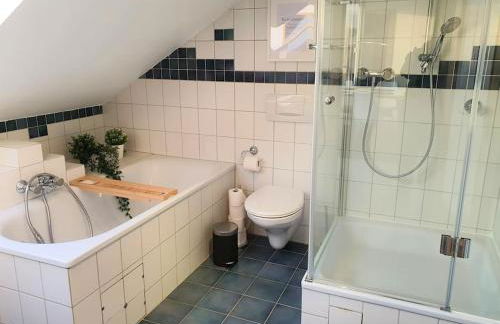 Modernes und ruhiges Appartement mit Loggia - Photo 41