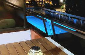 Primera Línea con Vistas al Mar y Piscina - Foto 7