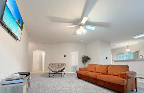 3BR Home in Home - Near Bush Airport & Houston - Foto 4