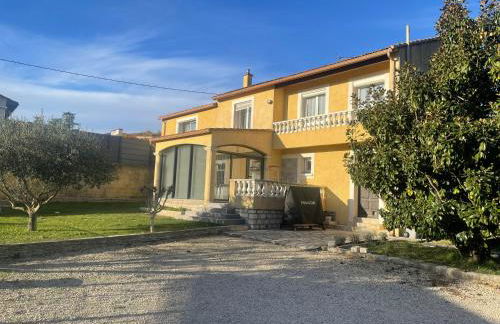 Maison avec piscine sécurisée au pied des Cévennes - Photo 8