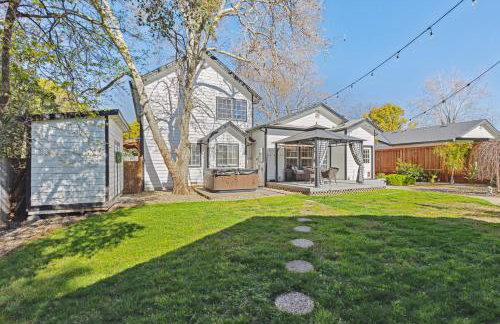 ¤ Old Folsom La Boheme Artist Retreat + Jacuzzi ¤ - Foto 15