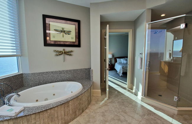 Bel Sole Penthouse 1801 - Photo 23