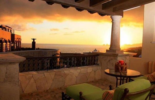Exclusive Family Suite with Beautiful View at Cabo San Lucas - Photo 12