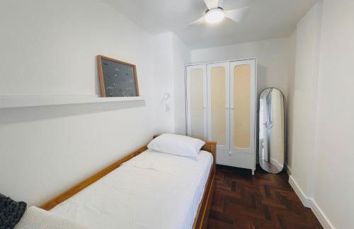 Apartamentos de 1 e 2 quartos com garagem próximo ao Parque Barigui Domo Hospedagem - Foto 21