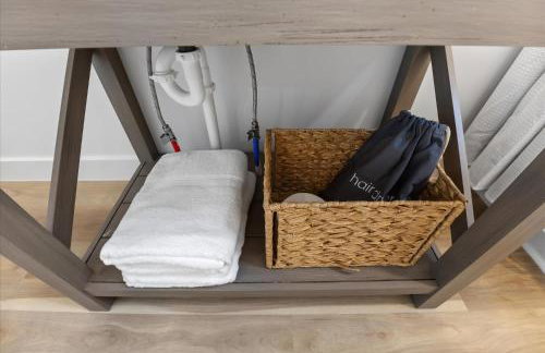 Spacious Downtown Indy Home Perfect for Groups - Photo 52