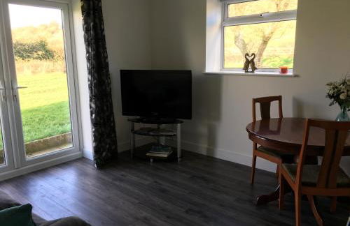 The Annex, Fruit and Honey Farm - Photo 8