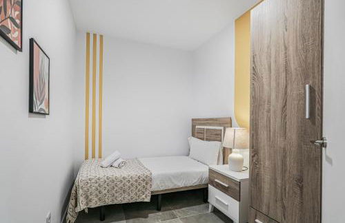 City Hub Stay - Foto 13